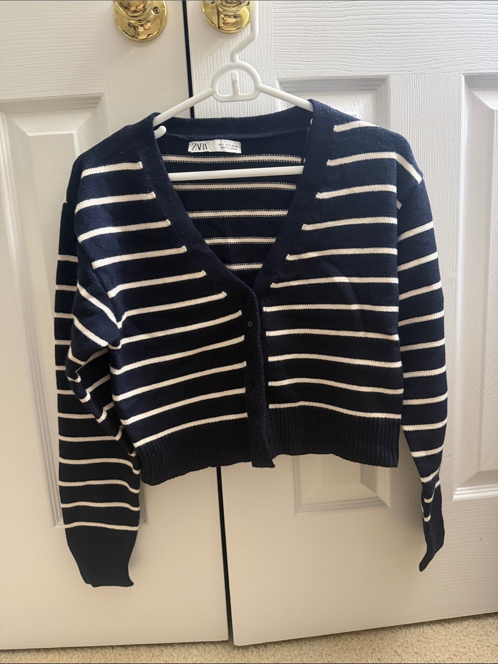 Zara Navy and White Striped V‑Neck Cropped Cardigan